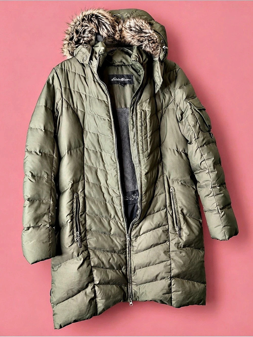 Eddie Bauer Olive Green Hooded Puffer Coat Women’s Large